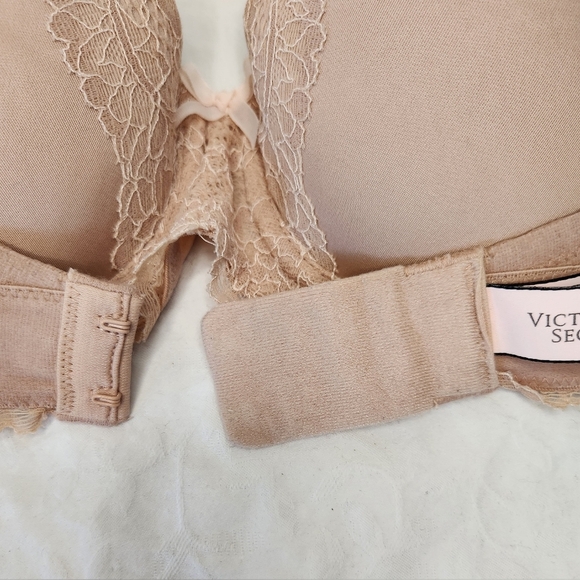 Victorias Secret Dream Angels Bras - Picture 8 of 16
